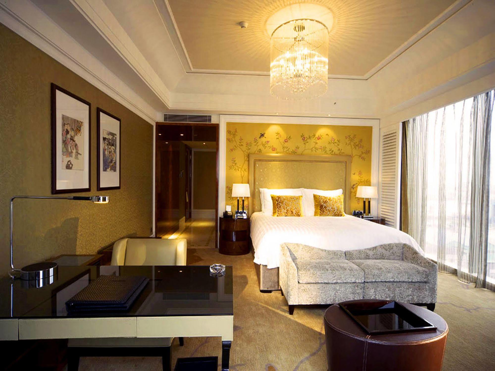 Wyndham Grand Plaza Royale Oriental Shanghai Room photo